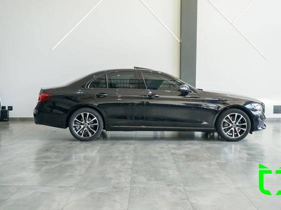 MERCEDES-BENZ E 300 2.0 CGI GASOLINA AVANTGARDE 9G-TRONIC